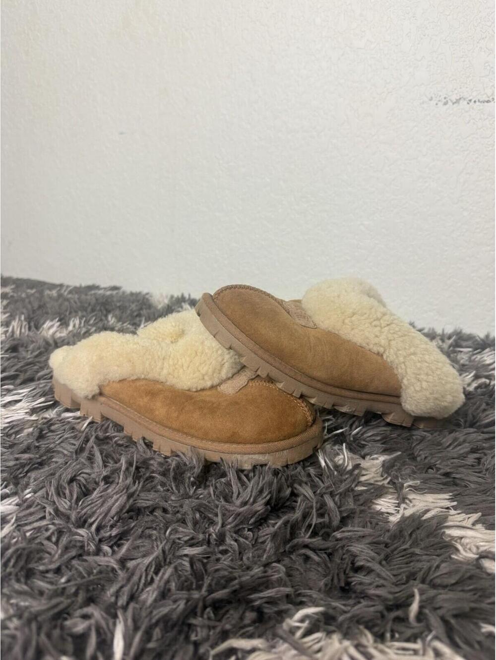 UGG Coquette Chestnut Suede Slippers Women's Size 7 Shearling Mules Fluffy Clogs